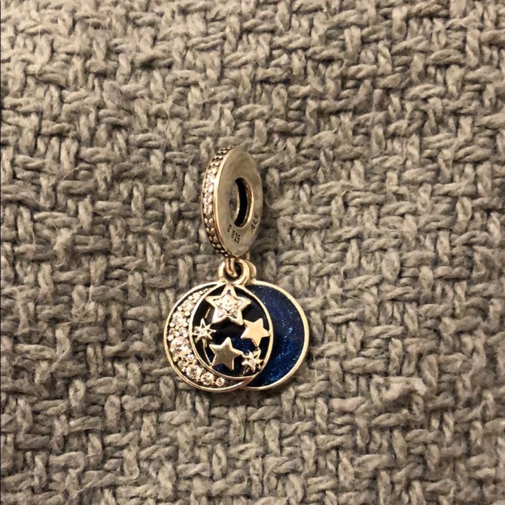 Pandora dangle charm